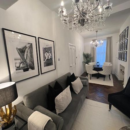 Luxury Belfast Stay - Townhouse Buitenkant foto