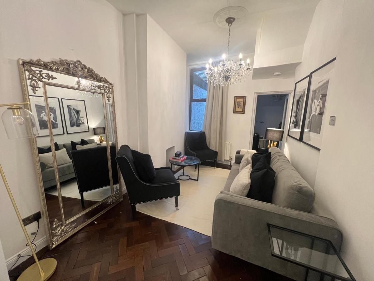Luxury Belfast Stay - Townhouse Buitenkant foto